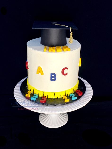 Congrats Grad Cake Congrats Grad Cake, Congrats Cake, Grad Cake, Barbie Logo, Cake Board, Congrats Grad, Mochi, Birthday Cake, Cake