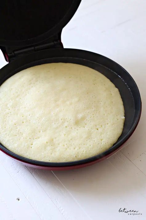 The Betty Crocker Pancake Hack - Between Carpools Betty Crocker Pancake Recipe, Betty Crocker Pancakes, Panini Maker, Schnitzel Recipes, Betty Crocker Recipes, Pizza Maker, Small Appliance, Sandwich Maker, No Dairy Recipes