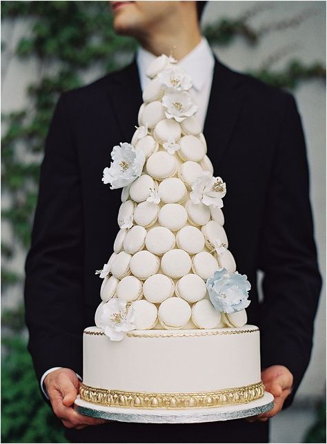 French Wedding Cakes, Macaroon Tower, Wedding In Ireland, Macaron Tower, Macaron Cake, Baking Inspiration, Luxury Weddings, French Wedding, Castle Wedding