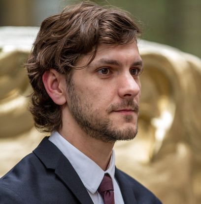 Mathew Baynton on Flickr. Mathew Baynton Wonka, Mat Baynton, Mathew Baynton, Horrible Histories, Punch In The Face, English Men, British Actors, Cutie Patootie, Going Crazy