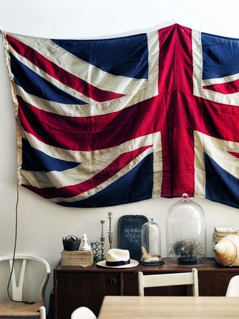 British Flag Aesthetic, Flag Decorating Ideas, Union Jack Decor, Sibella Court, Rule Britannia, British Things, Union Flag, British Pub, Jack Flag