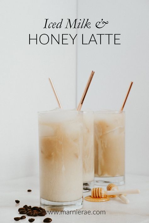 Iced Milk, Honey Latte, Honey Drink, Iced Coffee Recipe, Drink Recipe Book, Ice Milk, Easy Drinks, Coffee Recipe, Latte Recipe