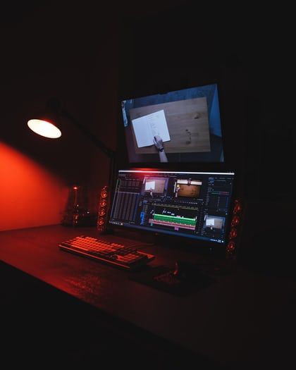 Video Editor Portfolio, Video Editor Aesthetic, Pro Pic, Desk Pc, Red Laptop, Best Gaming Setup, Computer Photo, Desktop Photos, Video Editing Apps