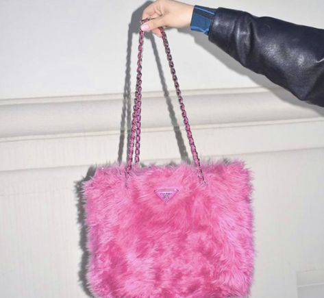 Fur Tote Bag, Bag Prada, Pink Fur, Pink Faux Fur, Designer Totes, Fuchsia Color, Fuchsia Pink, Shoulder Handbag, Chain Shoulder Bag