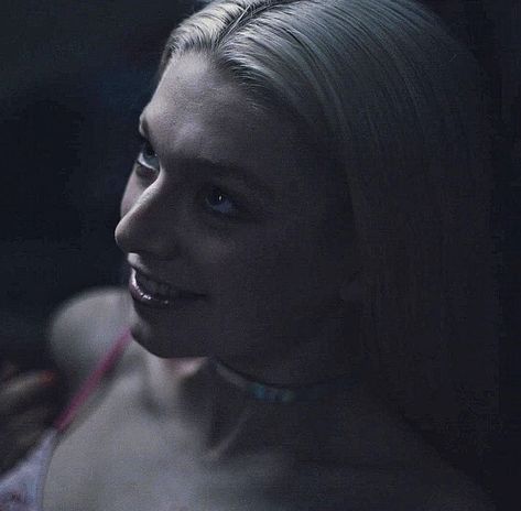 Jules Euphoria, Jules Vaughn, Euphoria Fashion, Hunter Schafer, Hbo Go, Visual Media, Mother Of Dragons, Norman Reedus, Divine Feminine