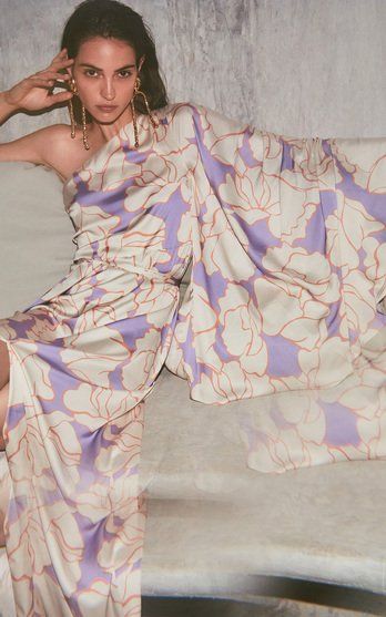 Printed Coordsets, Coordsets For Women, Printed Maxi, Clothing Size Chart, Wisteria, Global Fashion, Printed Maxi Dress, Dress Details, Daily Fashion