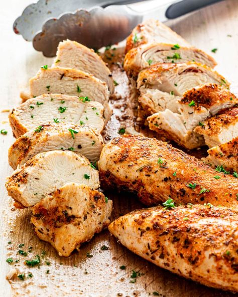 Instant Pot Chicken Breast - Jo Cooks Chicken Breast Instant Pot Recipes, Skinless Chicken Breast Recipes, Chicken Boneless Breast Recipes, Jo Cooks, Soup Chicken, Instant Pot Recipes Chicken, Breast Recipe, Instant Pot Dinner Recipes, Instapot Recipes