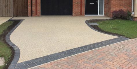 Resin Bonded Driveway http://yorkshire-resin-company.co.uk/resin-bound-vs-resin-bonded Resin Bound Driveways, Resin Driveway, Contemporary Garden, House Inspo, Driveway, Yorkshire, Garden Ideas, Range