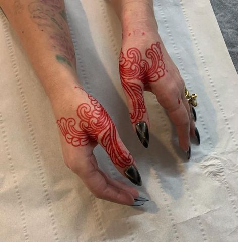 Dot Work Hand Tattoo, Thumb Tattoos, Ornamental Tattoos, Hair Drawings, Free Hand Tattoo, London Tattoo, Botanical Tattoo, Dot Work Tattoo, Hand Tattoo