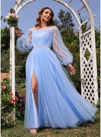 Long Sleeves Prom Dresses, Dresses With Beading, Tulle Prom Dresses, Homecoming Outfits, Ball Gowns Princess, Pretty Wedding Dresses, Dresses Formal Elegant, Tulle Prom Dress, Pretty Wedding