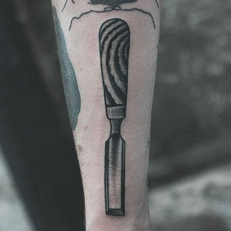 Chisel Tattoo, Related Tattoos, Classy Tattoos, Design Drawings, Tattoo Design Drawings, Traditional Tattoo, Tattoo Design, Traditional Style, Tatting