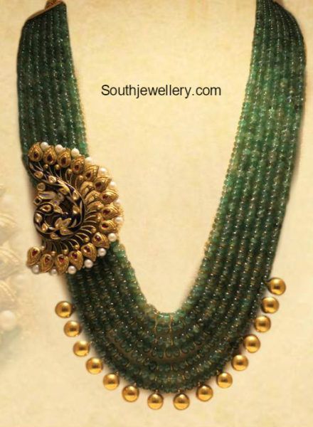 Beads Mala with Peacock Side Pendant photo Space Jewelry, Jewelry Designing, Beaded Necklace Designs, Antiques Jewelry, Gold Pendant Jewelry, Wedding Jewellery Collection, Beads Jewellery, Gold Jewellery Design Necklaces, India Jewelry