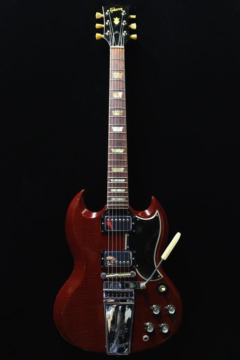 1966 Gibson SG Standard Wine Red > Guitars Electric Solid Body | GUITARE COLLECTION Sg Guitar, Gibson Sg Standard, Red Guitar, Learn Guitar Chords, Guitar Photography, Cool Electric Guitars, Guitars Electric, Guitar Collection, Gibson Sg