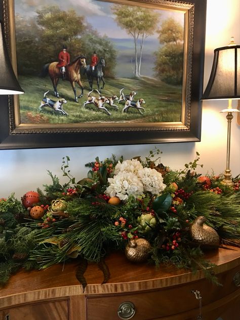 Pheasant Christmas Decor, Pheasant Christmas, New England Decor, Ralph Lauren Christmas, Christmas Arrangements Centerpieces, Club Table, Victorian Christmas Decorations, Chestnuts Roasting, Wreath Inspiration