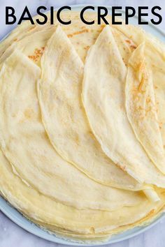 Crepe Batter Recipe, Basic Crepes, Basic Crepe Recipe, Crepe Recipe Savory, Sweet Crepes Recipe, Homemade Crepes, Easy Crepe Recipe, Crepe Recipe, Crepes Recipe