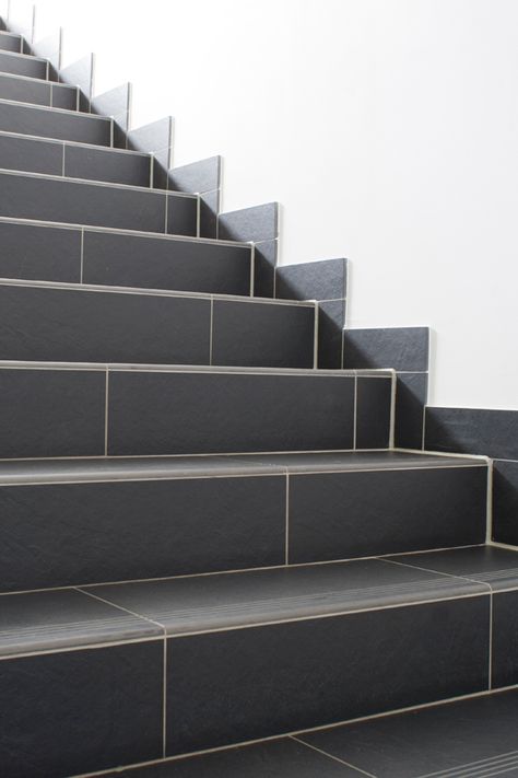 Step Tiles Design, Staircase Tiles Design Modern, Stairs Tiles Design Modern, Stair Tiles Ideas, Tile Stairs Indoor Staircases, Staircase Tiles Design, Stairs Interior Design, Tiled Stairs, Tile Facade