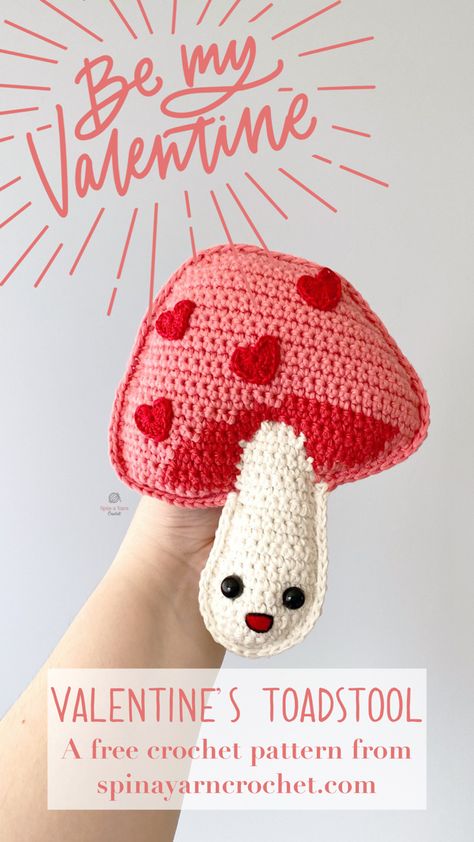 A free crochet pattern from spinayarncrochet.com Crochet Valentines For School, Crochet Decorations, Crochet Valentine Patterns, Crochet Valentine, Bookmark Pattern, Crochet Ornament Patterns, Crochet Bookmark, Crochet Heart Pattern, Crochet Mushroom