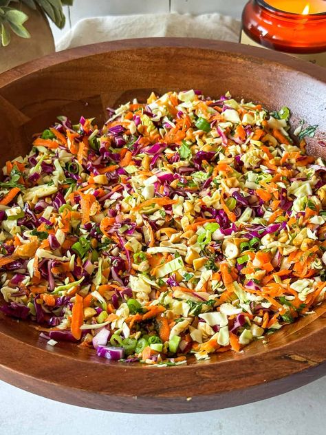 Asian Crunch Salad with Ginger Dressing (Meal Prep) - Mallory the Dietitian Lunch