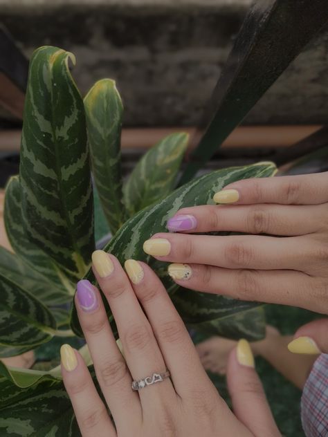 Yellow and purple nails Nail Ideas Yellow, Palette Aesthetic, Purple Nail Designs, Yellow And Purple, Yellow Nails, Purple Nails, Nail Ideas, Nail Inspo, Nail Designs