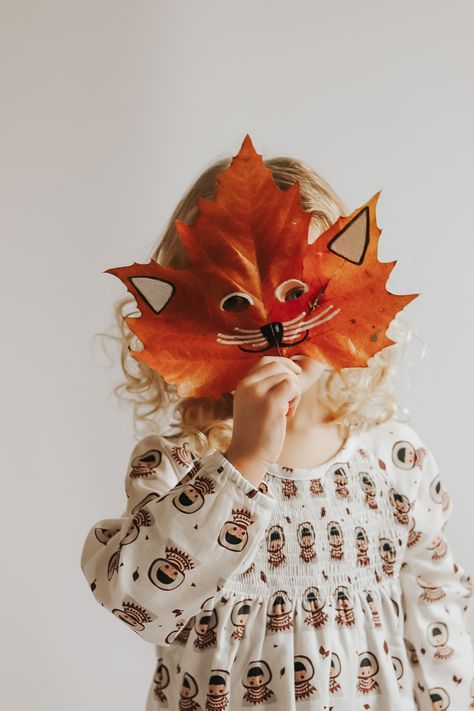 Fox Mask Ideas, Fall Minis, Leaf Animals, Fox Mask, Mask Ideas, Chalk Pens, Alphabet Wallpaper, Fall Mini, Animal Masks