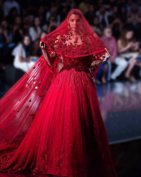 Red Bridal Dress Gowns, Red Veil Wedding, Bridal Gown With Veil, Saree Belts, Gown With Veil, Red Bridal Gown, Kanwal Malik, Red Wedding Gowns, Red Veil