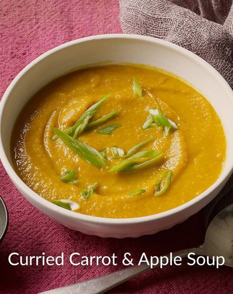 Spice it up with our Curried Carrot and Apple Soup. Carrot Curry Soup, Weight Watchers Slow Cooker, Carrot Curry, Weight Watchers Pumpkin, Carrot Soup Recipes, Apple Soup, Curry Soup, Weekend Meals, Carrot Soup