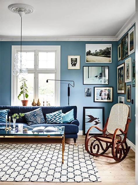 8 cool ideas for blue living room ideas (from tranquil to vibrant) | Advice & Inspiration | Furniture And Choice Blue Walls Living Room, Blue Wall Colors, Furnitur Ruang Keluarga, Blue Living Room Decor, Set Sofa, Decor Ikea, Living Room Color Schemes, Room Color Schemes, Hus Inspiration