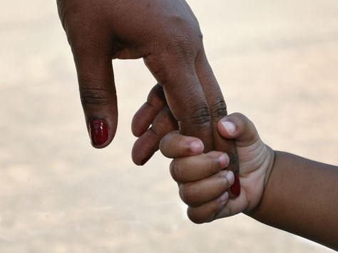 mother and child hands Mother Son Photos, Son Photo Ideas, Children Holding Hands, Mother Son Photography, Delivering A Baby, Mommy And Son, Hand Reference, Mom Son, Holding Baby