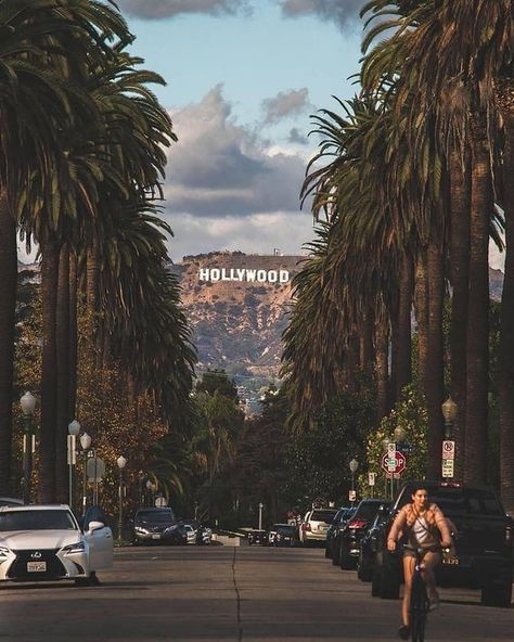 Places to visit Los Angeles California Photography, Los Angeles Wallpaper, California Vibe, Hollywood Sign, California Photography, California Dreaming, City Aesthetic, California Travel, Lock Screen