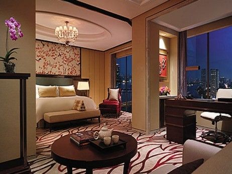 Presidential Suite Hotel Luxury, Suite Bedroom, Presidential Suite, Luxury Hotel Room, Dream Hotels, Shangri La Hotel, Hotel Room Design, Beauty Corner, Hotel Suite