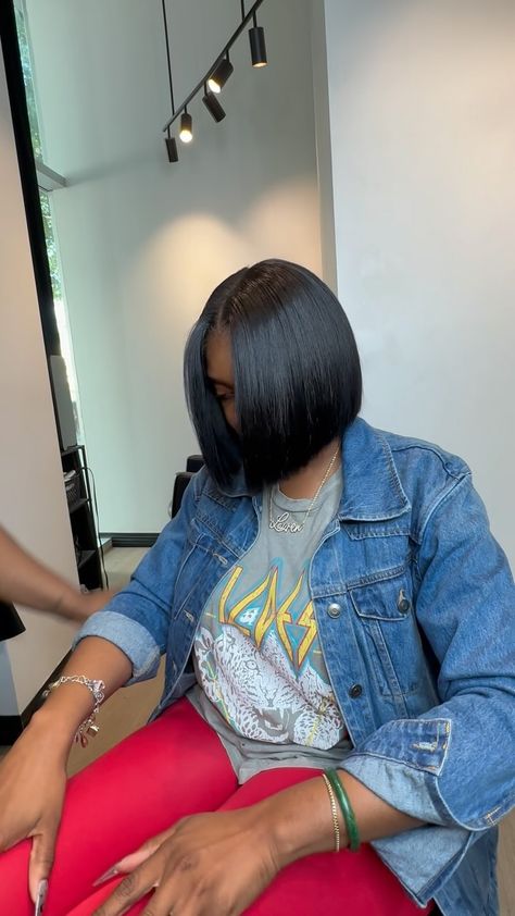 Courtney Pinkk | “You can’t even tell it’s a CLOSURE!” ❣️ Beautiful Quickweave Bob with Closure for the girly’s that don’t want to leave any of their hair... | Instagram Quickweave Bob With Closure, Bob With Closure, Quickweave Bob, Hair Instagram, Pu Leather Skirt, To Leave, Leather Skirt, Pu Leather, Skirt