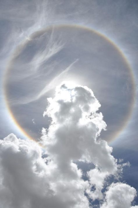 Circular rainbow, just outside Tibet Cirrus Cloud, Sky With Clouds, Belle Nature, Fire Rainbow, White Clouds, To Infinity And Beyond, 판타지 아트, Sky And Clouds, Chiaroscuro