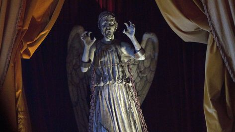 BBC One - Doctor Who, Series 7 Part 1, The Angels Take Manhattan - The Angels Take Manhattan Weeping Angel Doctor Who, Weeping Angels, New Doctor Who, Doctor Who 2005, Weeping Angel, 13th Doctor, First Doctor, Bbc One, Torchwood