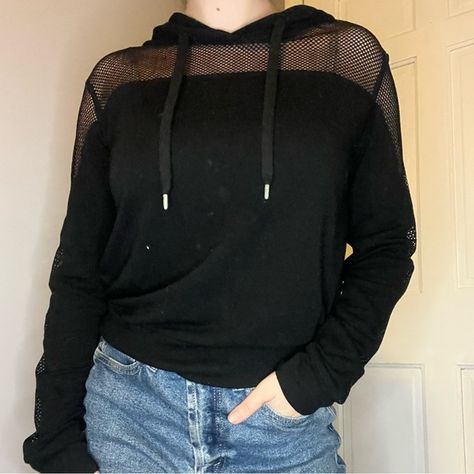 Garage black mesh hoodie, size small Types Of Clothing Styles, Mesh Hoodie, Garage Tops, Future Outfit, Black Mesh, Casual Hoodie, Lightweight Hoodie, My Type, Super Cool