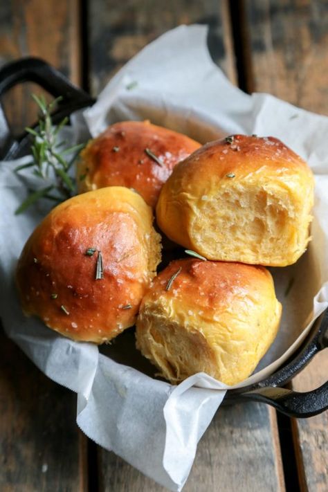 Sweet Potato Rolls Recipe, Bread Varieties, Rosemary Sea Salt, Sweet Potato Rolls, Potato Rolls, Butter Honey, Potato Roll, Sugar Eggs, Crumpets