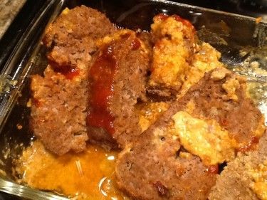 I was tired of eating the same plan meatloaf, so I decided to give it a twist, and stuff it with cheese...... Velveta Cheese Recipes, Meatloaf Recipe With Cheese, Cheese Meatloaf, Recipes With Velveeta Cheese, Velveeta Recipes, Cheese Stuffed Meatloaf, Stuffed Meatloaf, Smoked Meatloaf, Cream Cheese Rolls