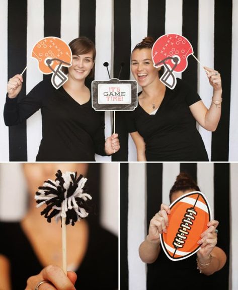 Stylish Super Bowl Party Decorating Ideas backdrop Football Party Photo Booth, Football Photo Booth, Diy Football Party, Football Banquet, Football Diy, Football Theme Party, Football Birthday Party, Video Motivation, Super Bowl Party