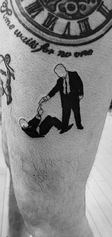 Old Movie Tattoo, Quentin Tarantino Tattoo Ideas, Reservoir Dogs Tattoo, Persepolis Tattoo, Self Made Man Tattoo, Sopranos Tattoo, Quentin Tarantino Tattoo, Tarantino Tattoo Ideas, Cinema Tattoo