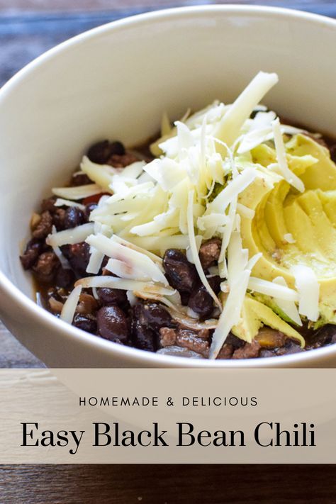 This recipe for Easy Black Bean Chili makes a hearty flavorful chili that is made with black beans as opposed to the traditional pinto bean chili. It is simple to make and the perfect comfort food for the cold seasons. #homemade #blackbeanchili #recipe #fromscratch Pinto Bean Chili, Beef Spices, Old Fashioned Apple Pie, Avocado Nutrition, Meatloaf Glaze, Pinto Bean, Potato Soup Easy, Pork Fried Rice, Broccoli Bake