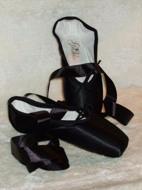 Gallery | The Wonderful World of Dance Black Ballet Shoes, Art Ballet, Ballet Pointe Shoes, Ballet Beauty, Mode Grunge, Black Ballerina, Dr Shoes, Ballet Clothes, By Any Means Necessary