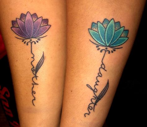 Matching Mother Daughter Tattoos Flowers, Mother Daughter Flower Tattoos, Hawaiian Mother Daughter Tattoos, Lotus Flower Mother Daughter Tattoo, Matching Tattoos Mother Daughter Butterfly, Mother Daughter Lilac Tattoo, Lucy Tattoo, Mother Daughter Tat, Mum And Daughter Tattoo