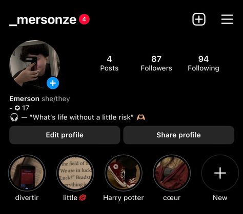 Instagram Id Ideas Aesthetic, Guy Bios For Instagram, Ig Pic Story Ideas, Aesthetic Bio Ideas For Boys, Mens Instagram Bio Ideas, Aesthetic Insta Bio For Boys, Asthetic Bios For Boys Instagram, Ig Bio Ideas Aesthetic For Boys, Boi Ideas Instagram