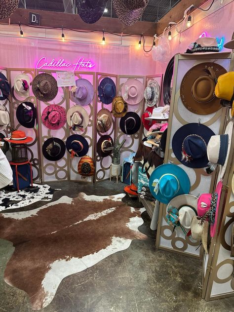 Hat Displays, Boutique Store Displays, Vendor Displays, Hat Bands, Vendor Booth, Hat Display, Hat Design, Booth Ideas, Boutique Stores