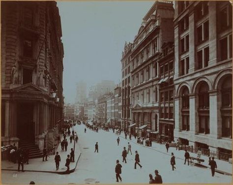 Photos of New York City in the 1800s With Google Street View Map Of New York City, Spanish Harlem, Williamsburg Bridge, New York City Map, Rockaway Beach, Google Street View, Through Time And Space, Map Of New York, Historical Images