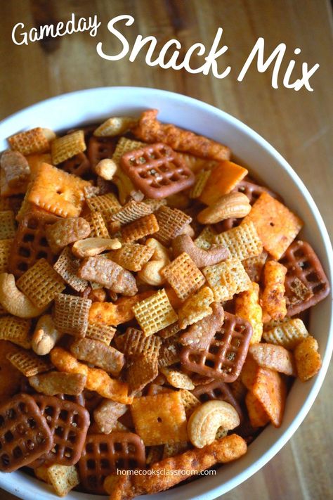 Ranch Chex, Ranch Chex Mix, Seasoned Pretzels, Corn Nut, Aldi Recipes, Trail Mix Recipes, Chex Mix Recipes, Snack Mix Recipes, Snacks To Make