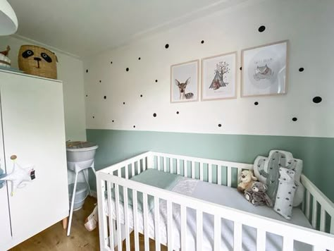 Kids Bedroom Paint, Neutral Kids Bedroom, Half Painted Walls, Nursery Color Scheme, Dreamy Nursery, Baby Room Themes, Baby Boy Room Decor, Baby Room Inspiration, Twins Room