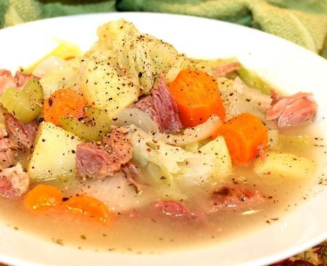 Cabbage And Potato Soup, Ham Cabbage, Cabbage Potato Soup, Ham And Cabbage Soup, Ham And Cabbage, Boiled Ham, Boiled Dinner, Cabbage And Potatoes, Ham Soup