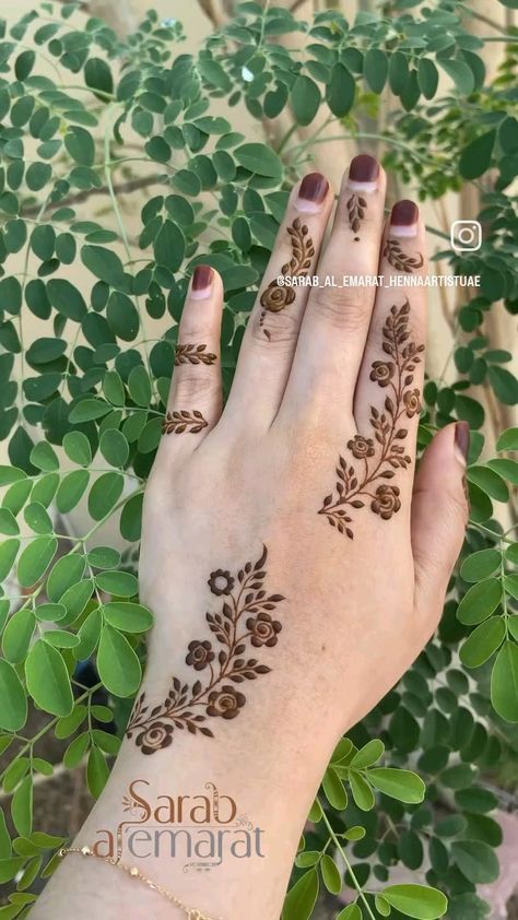 #hennadesigns #henna #hennaart #hennaartist #hennatattoo #mehndi #hennalove #hennadesign #hennainspire #hennawedding #mehendi #hennainspiration #bridalhenna #hennafun #hennainspo #art #mehndidesigns #mehandi #mehndiartist #hennasimple #hennartist #mehendidesign #mehndidesign #hennalookbook #whitehenna #wedding #mehndiart #bridalmehndi #hennapengantin #hennamurah Easy Mehndi Designs For Eid, Beautiful And Easy Mehndi Designs, Mehndi Designs For Eid, Hannah Ideas, Mehndi Ideas, Easy Mehndi Designs, Henna Pen, Eid Mehndi Designs, Instagram Captions For Selfies