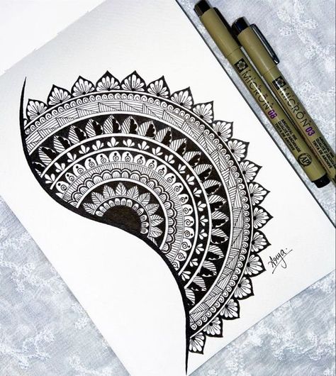 Mandala Art Small Mandala Art, Aesthetic Mandala Art, Butterfly Mandala Art, Colorful Mandala Art, Aesthetic Mandala, Easy Mandala Art, Mandala Simple, Simple Animals, Zendoodle Art