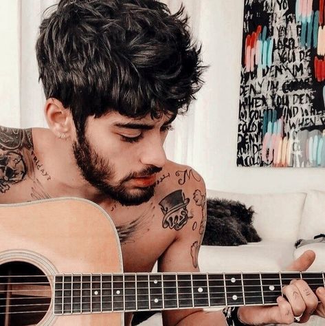 Zayn Malik Icons, Harry Styles Icons, Capricorn Aesthetic, Brandon Arreaga, Midnight Memories, One Direction Photos, Cindy Kimberly, Corte De Cabelo Masculino, James Horan